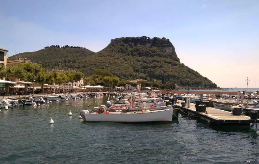 Le Giare Apartments Garda