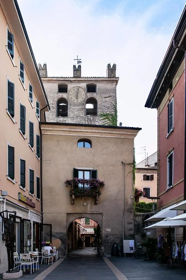 Le Giare Apartments Garda Italia