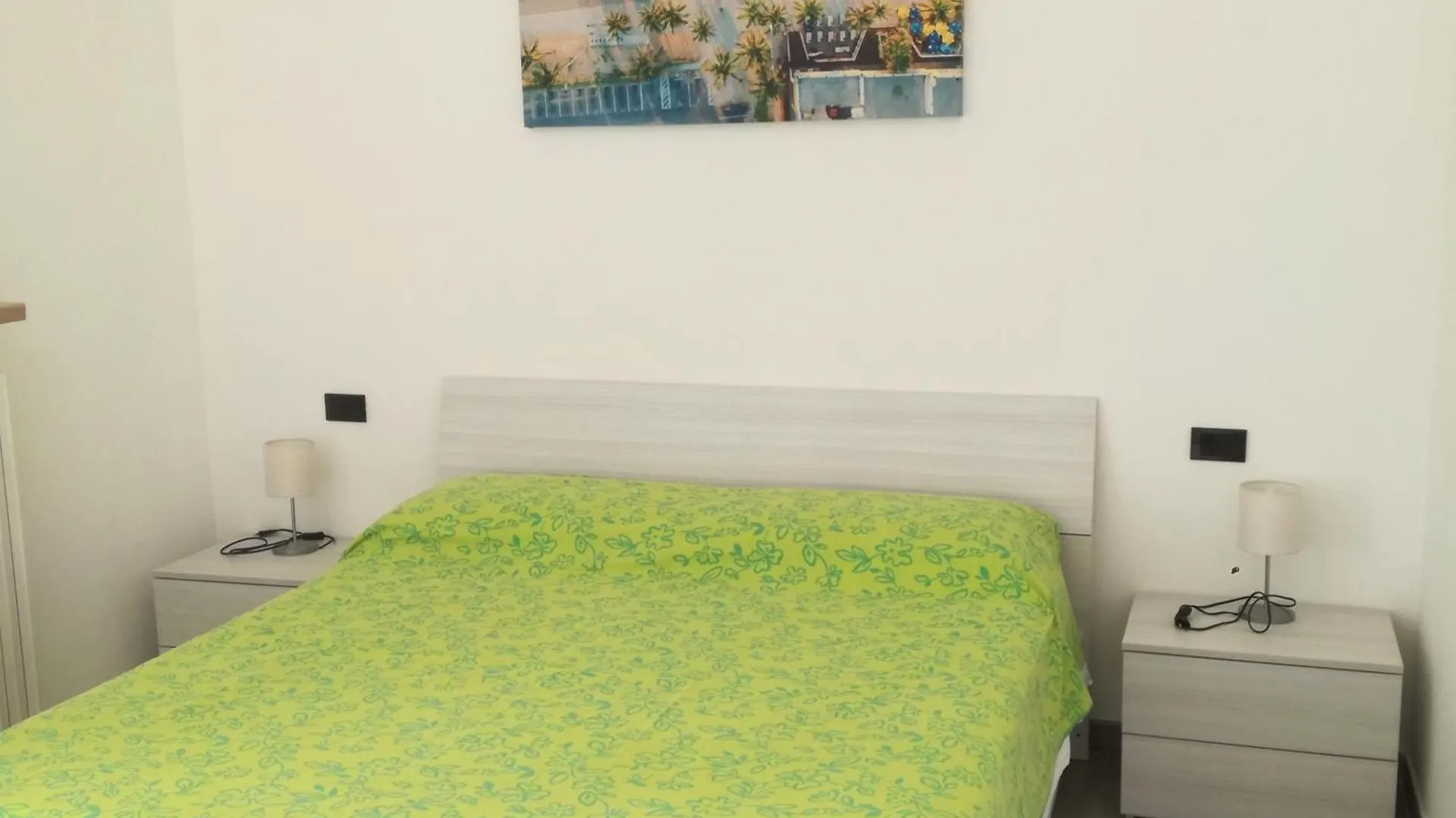 Le Giare Apartments Garda  Garda (Verona)